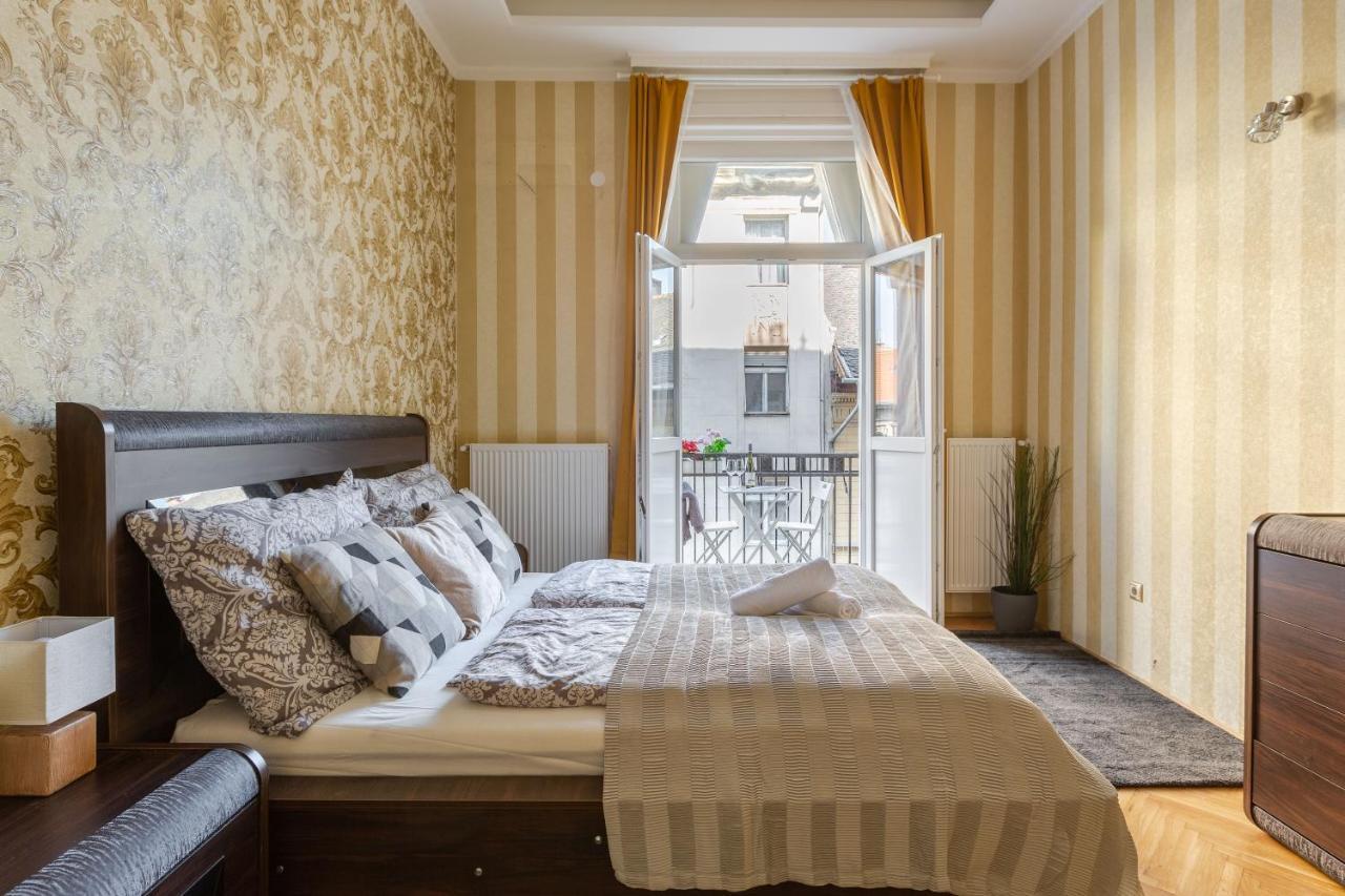 Luxury Downtown Home By Anna Budapešť Exteriér fotografie